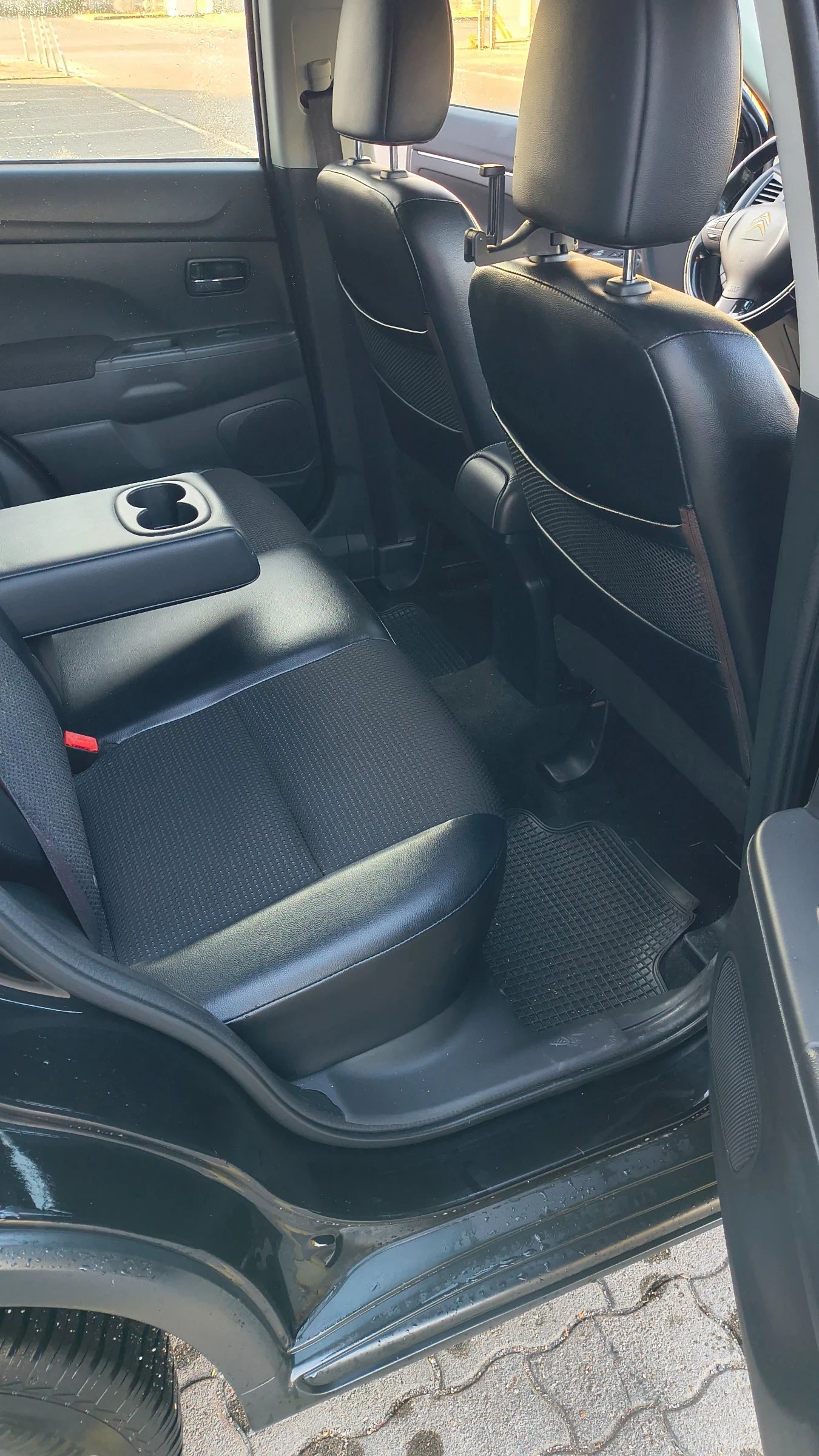 Citroen C4 AIRCROSS 1.6 E-HDI, снимка 8 - Автомобили и джипове - 55633271