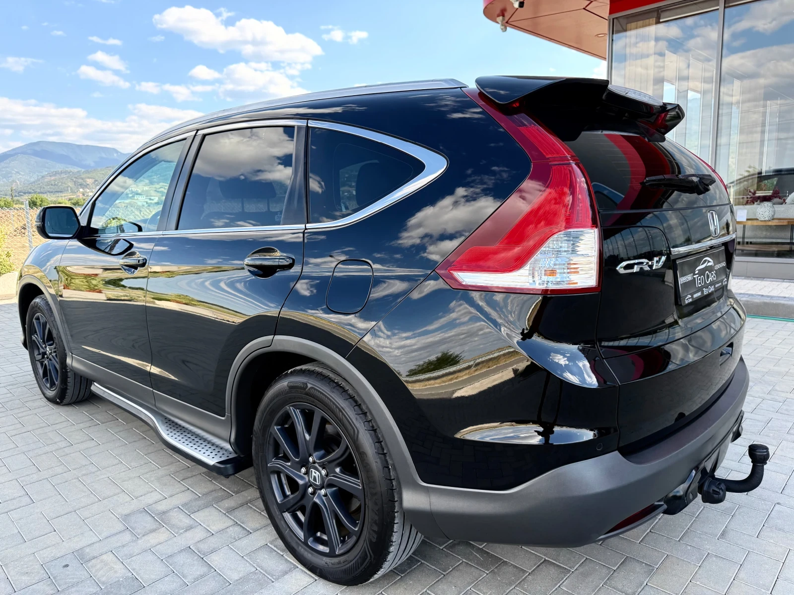 Honda Cr-v 2.0 i-VTEC / 4X4 / NAVI / CAMERA / FULL SERVICE, снимка 5 - Автомобили и джипове - 55666999