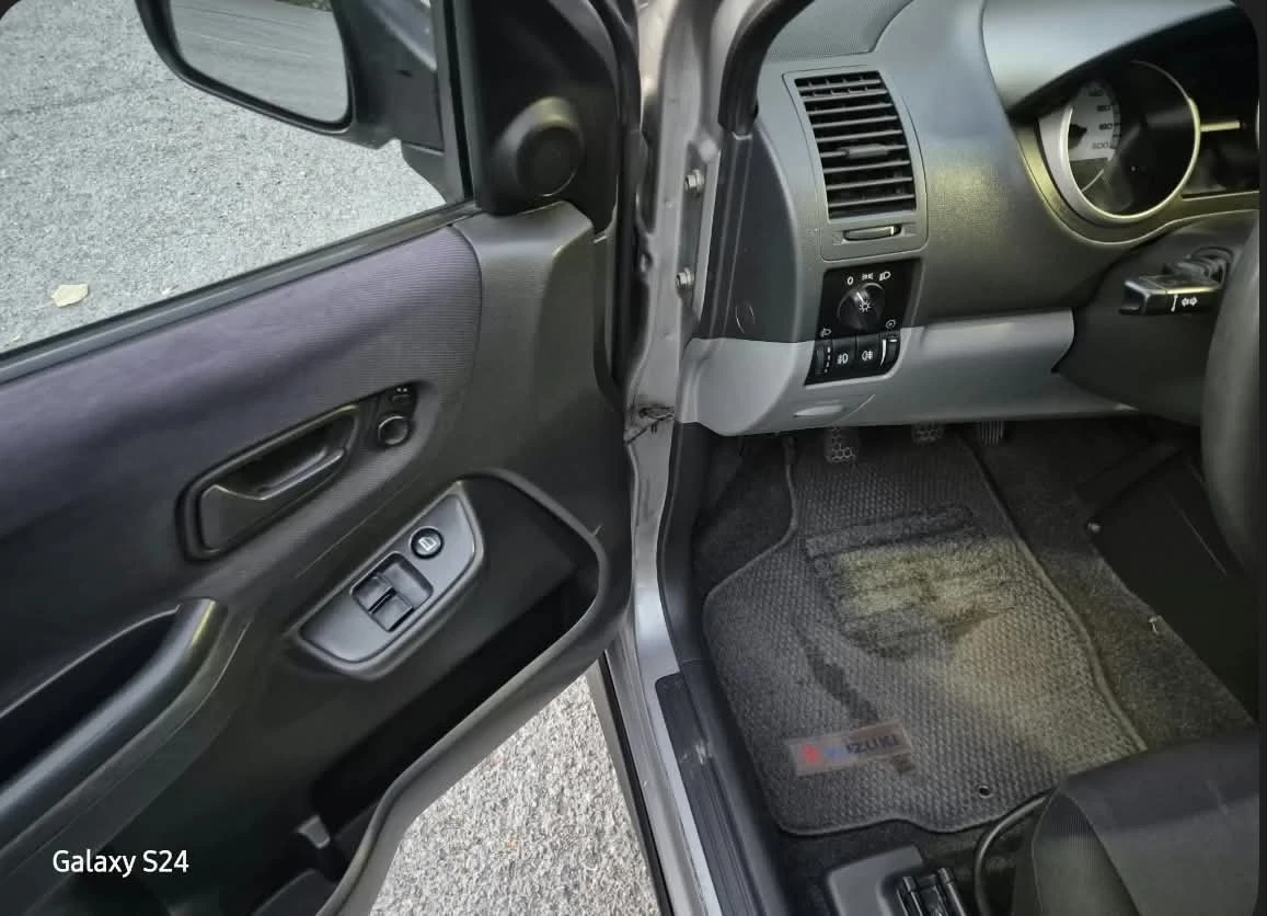 Suzuki Ignis, снимка 4 - Автомобили и джипове - 56252448