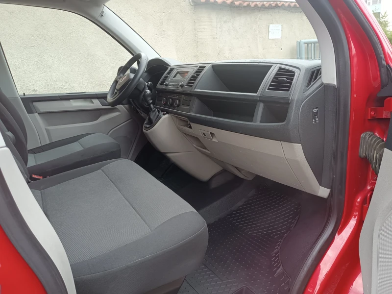VW T6  2.0TDI 4X4/150K.c ITALIA, снимка 7 - Бусове и автобуси - 51606124
