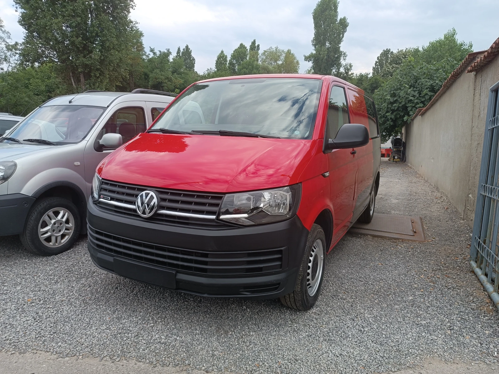 VW T6  2.0TDI 4X4/150K.c ITALIA - изображение 2