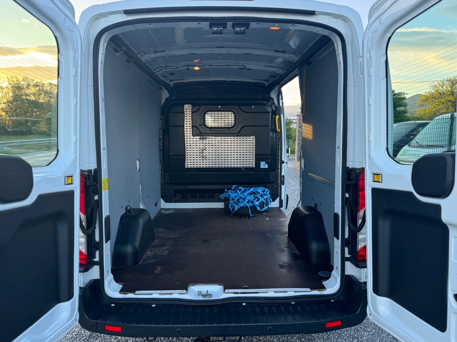 Ford Transit 2.2TDCI* 125��* ��������* ��������* ��������* ���� | Mobile.bg � ����������� 8