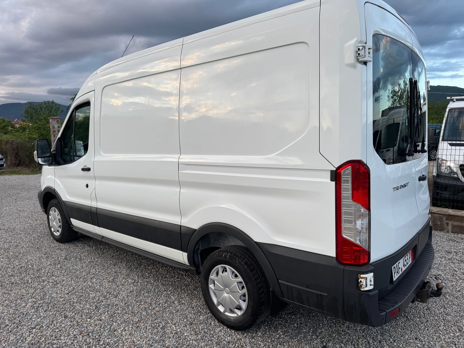Ford Transit 2.2TDCI* 125кс* Климатик* Германия* Оригинал* Като, снимка 6 - Бусове и автобуси - 54552804
