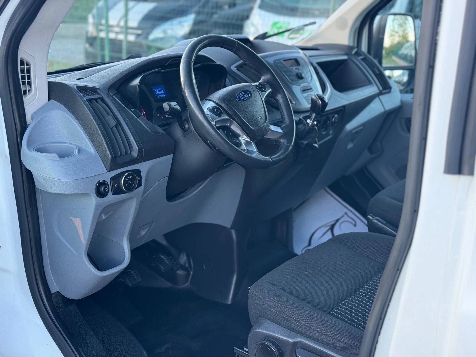 Ford Transit 2.2TDCI* 125��* ��������* ��������* ��������* ���� | Mobile.bg � ����������� 10