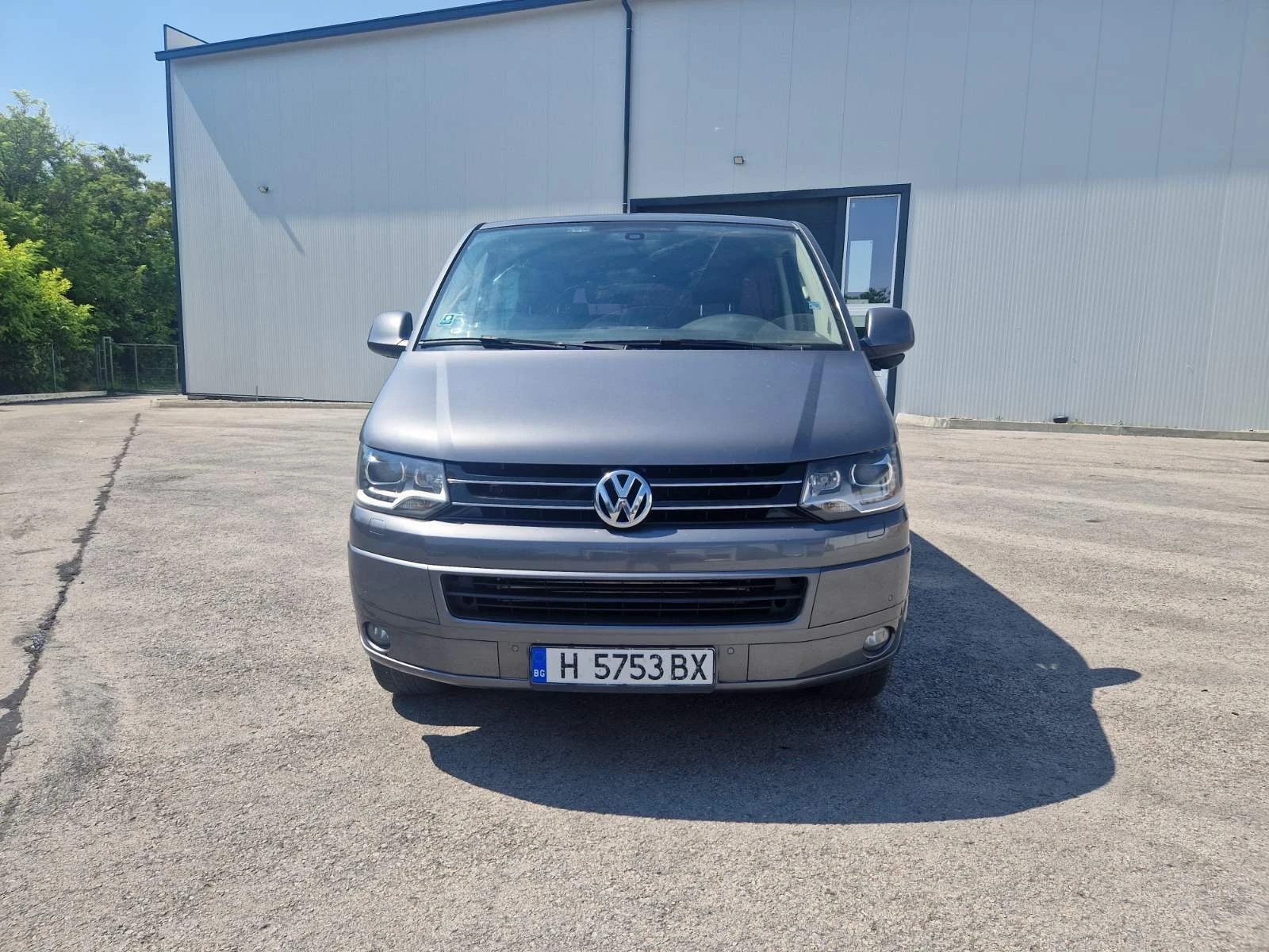 VW T5 2.5 TDI , снимка 3 - Бусове и автобуси - 55337023