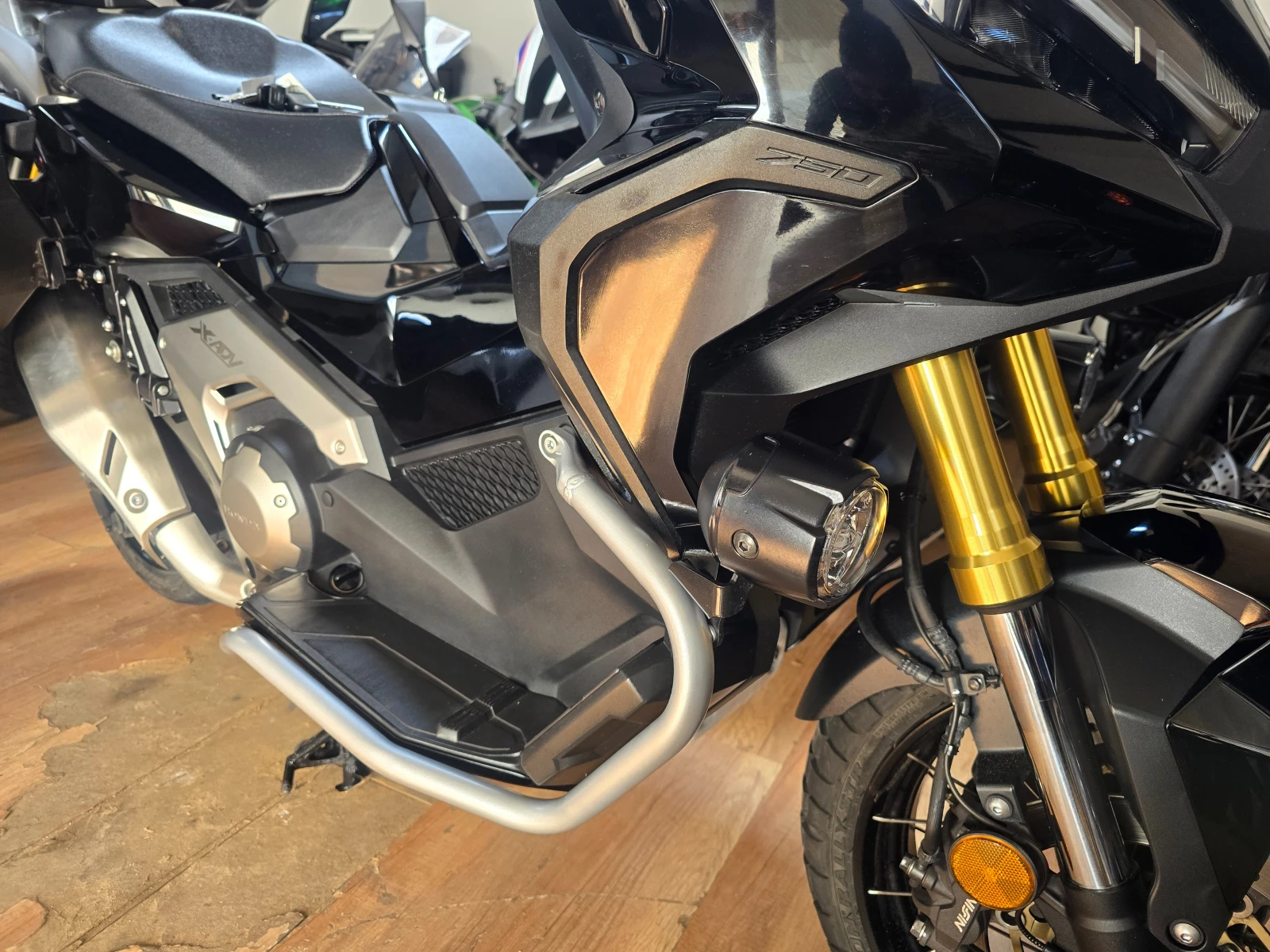 Honda X-ADV 750 Full Travel Pack Honda - изображение 9