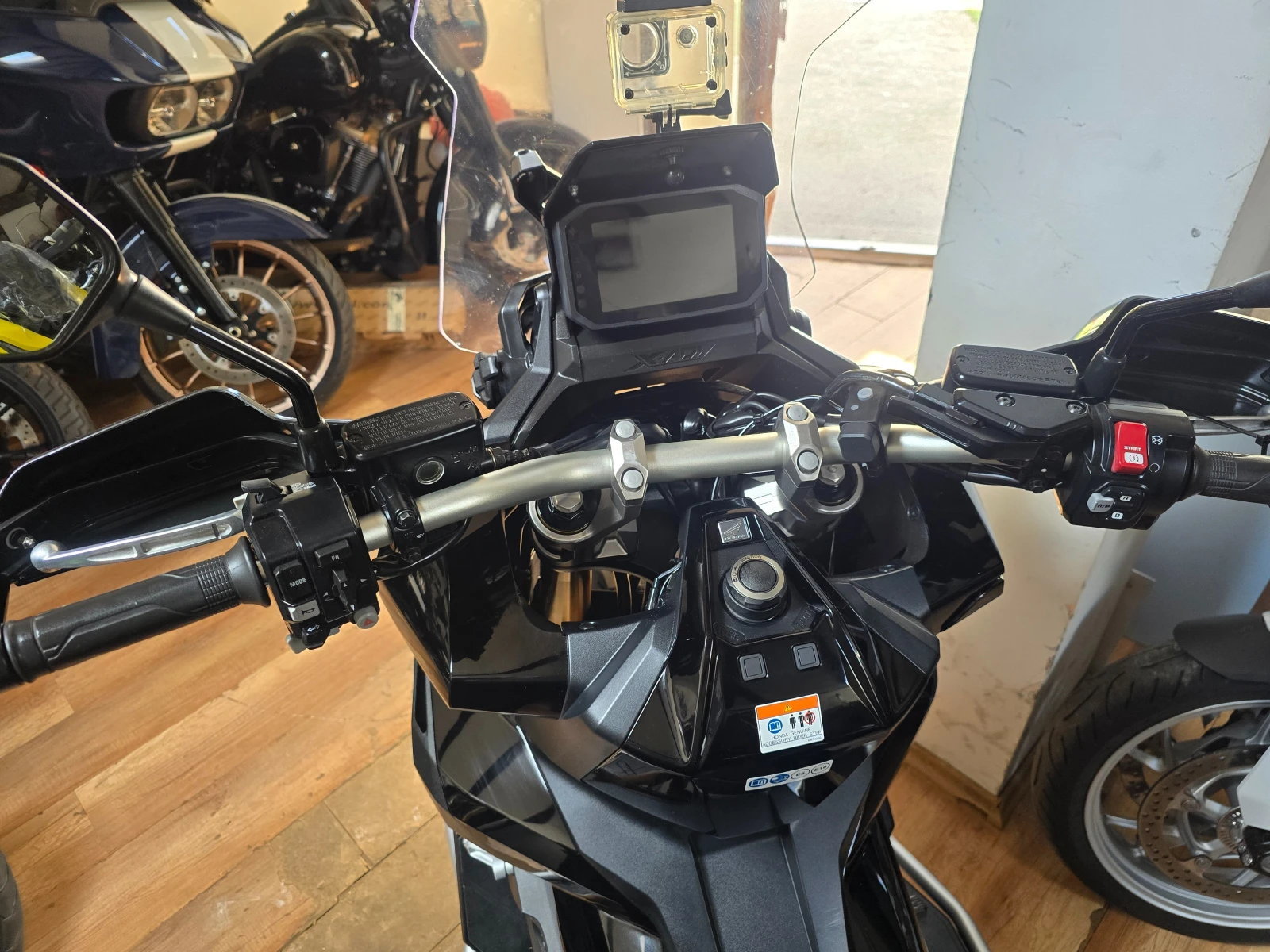 Honda X-ADV 750 Full Travel Pack Honda - изображение 7
