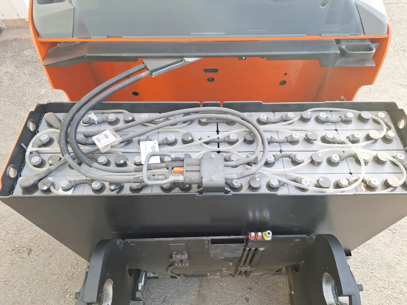 Електрокар Toyota RRE160H, снимка 10 - Индустриална техника - 52839171