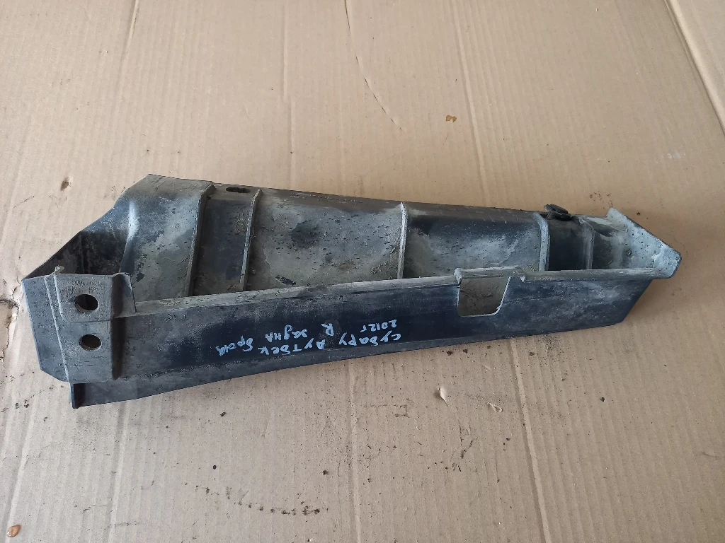 Водач задна броня десен Субару Аутбек 12г 