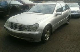       ,   Mercedes-Benz C 220