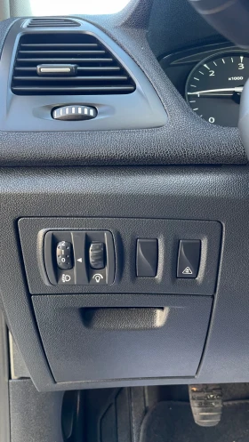 Renault Laguna 2.0 DCI 150к.с. 4 Control, снимка 15