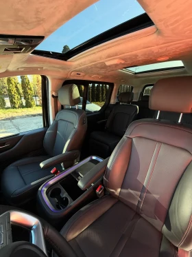Hyundai Staria Premium, снимка 12