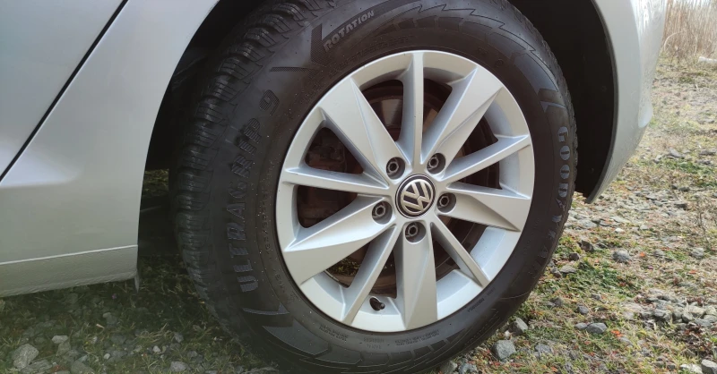 VW Golf 1.4 TSI BMI, снимка 5 - Автомобили и джипове - 49304637