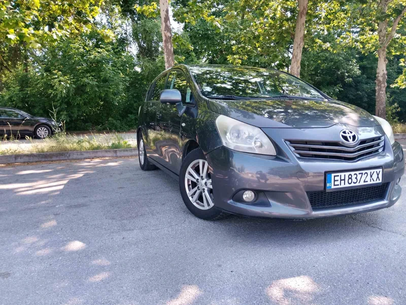 Toyota Verso Ван, снимка 2 - Автомобили и джипове - 51503495