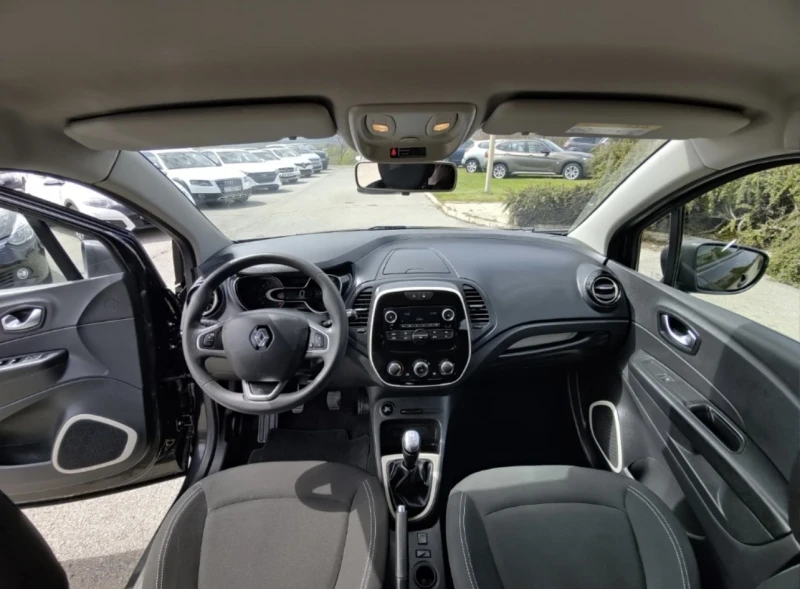 Renault Captur 1, 3 TURBO, снимка 5 - Автомобили и джипове - 52283964