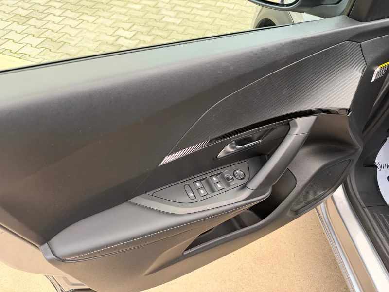 Peugeot 2008 1.5HDI 8EAT* ALLURE* 3D i-COCKPIT*  FACELIFT* , снимка 7 - Автомобили и джипове - 51645600