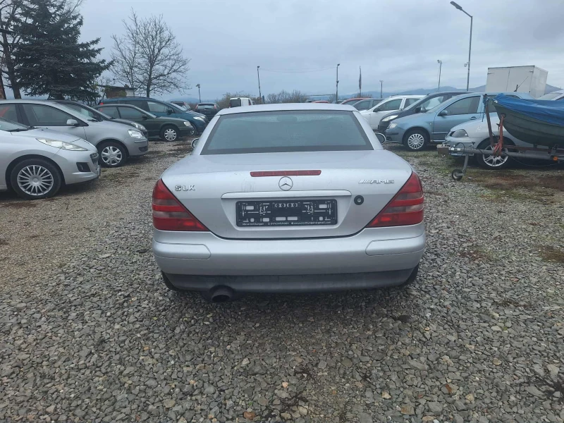 Mercedes-Benz SLK SLK 200, снимка 9 - Автомобили и джипове - 52585978