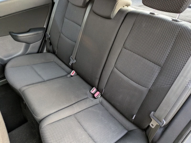 Hyundai I30 1.4i, снимка 9 - Автомобили и джипове - 52840968