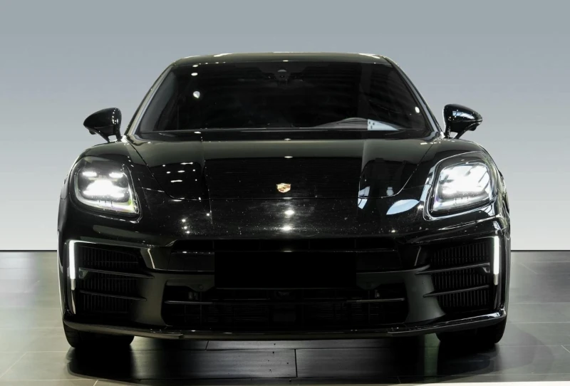 Porsche Panamera 4/FACELIFT/BOSE/360/HEAD UP/LED-MATRIX/, снимка 2 - Автомобили и джипове - 53107802