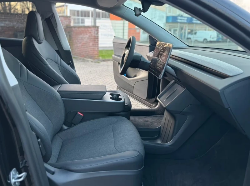 Tesla Model Y Standart* NEW MODEL, снимка 6 - Автомобили и джипове - 53518460