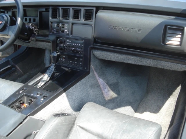 Chevrolet Corvette 5.7I, снимка 9 - Автомобили и джипове - 56627100