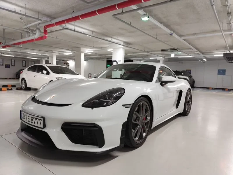 Porsche Cayman 4.0 GT4/ PDK/ BUCKET SEATS/ CARBON/ ROLL CAGE