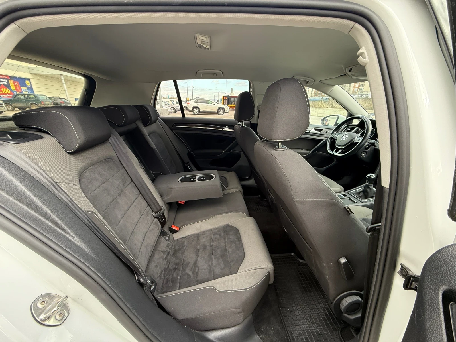 VW Golf TDI, снимка 12 - Автомобили и джипове - 41866532