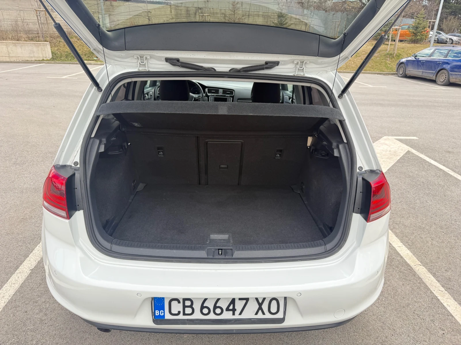VW Golf TDI, снимка 16 - Автомобили и джипове - 41866532