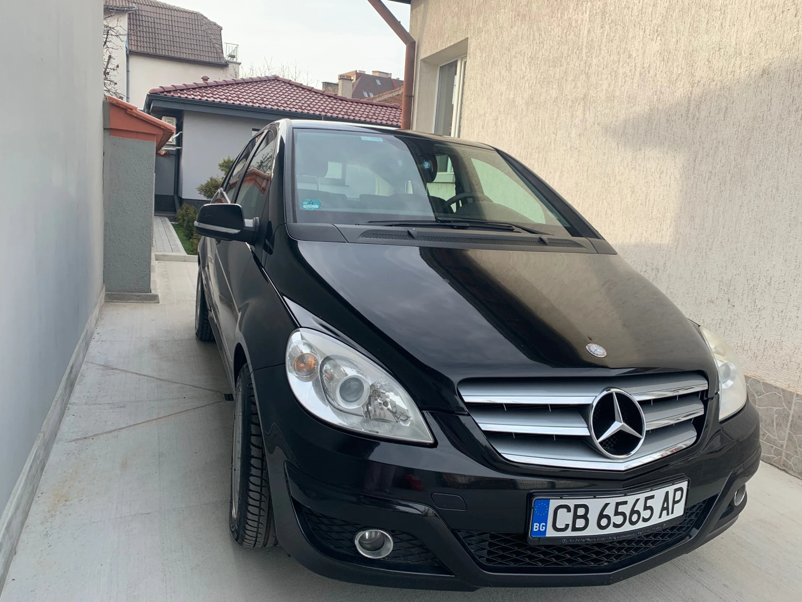 Mercedes-Benz B 180 CDI - изображение 4