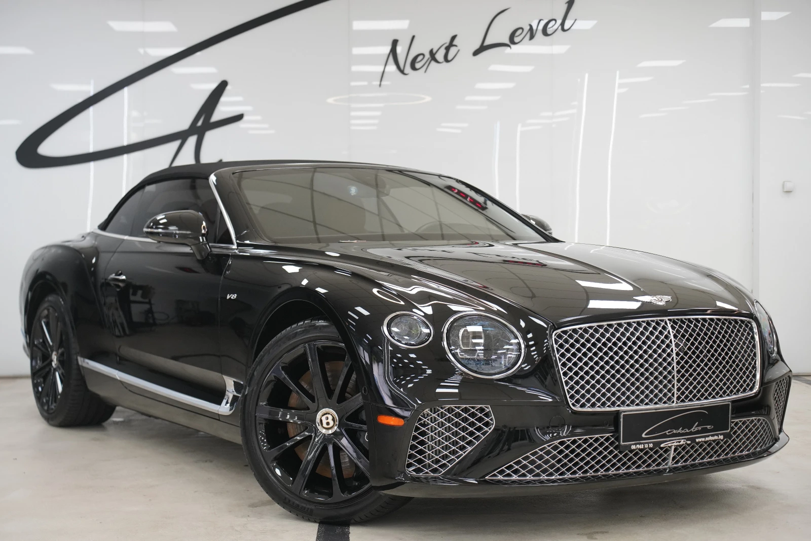 Bentley GT Convertible 4.0 V8 AWD Кабрио - изображение 3
