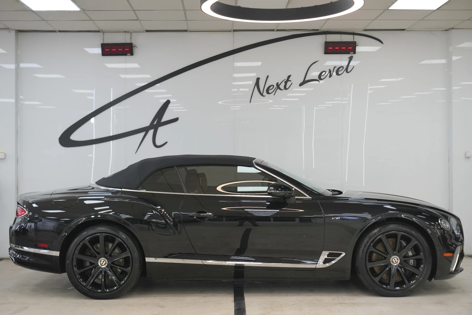 Bentley GT Convertible 4.0 V8 AWD Кабрио - изображение 6