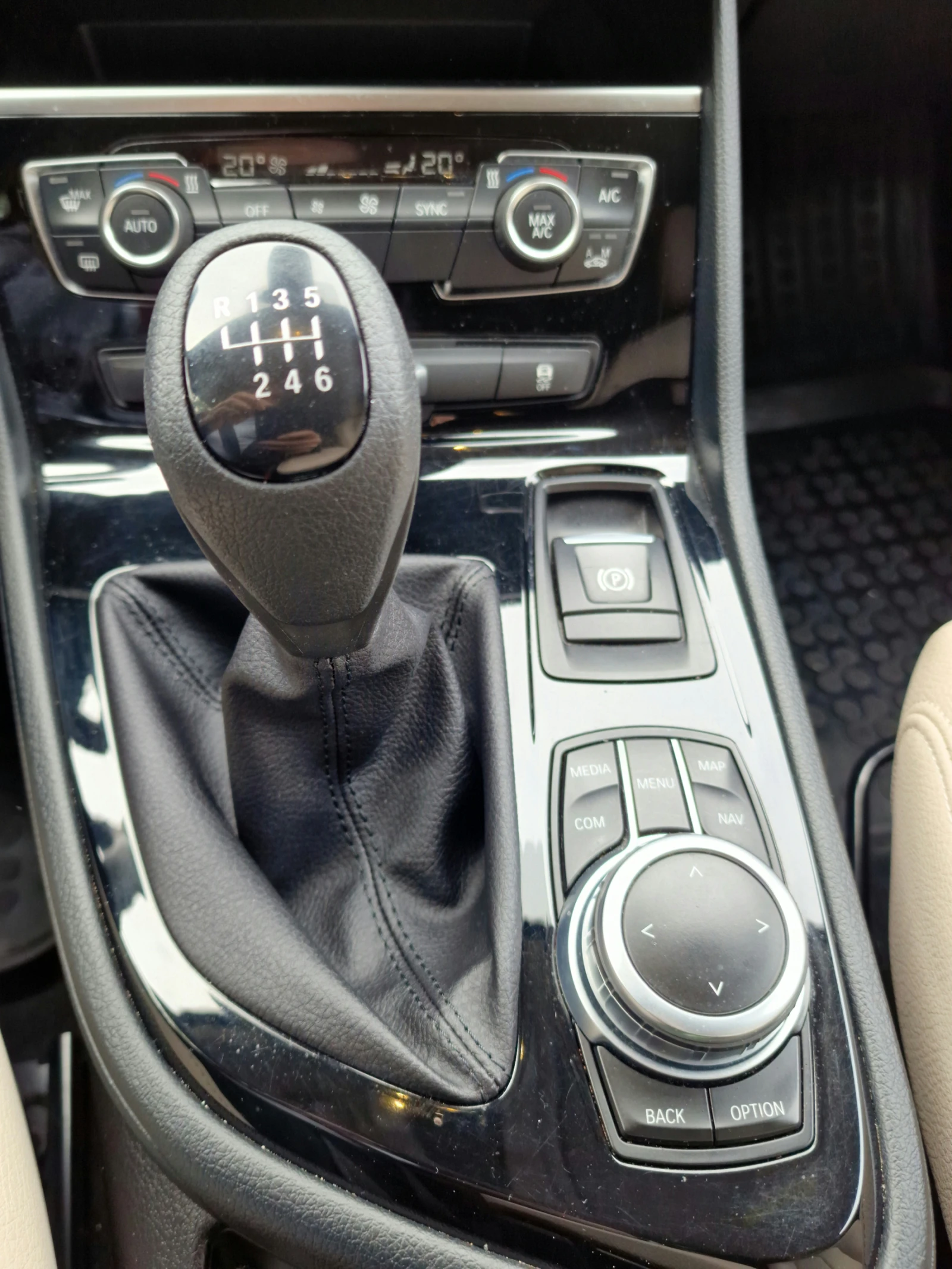 BMW 2 Gran Tourer 216d - изображение 9