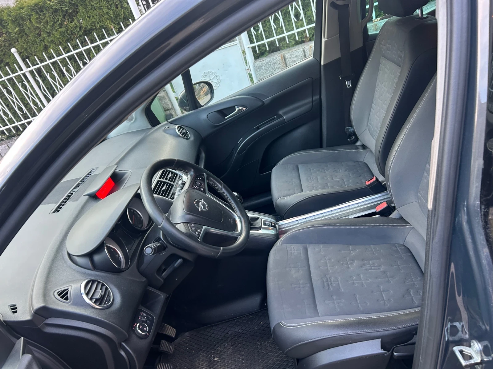 Opel Meriva Face E6B - изображение 5