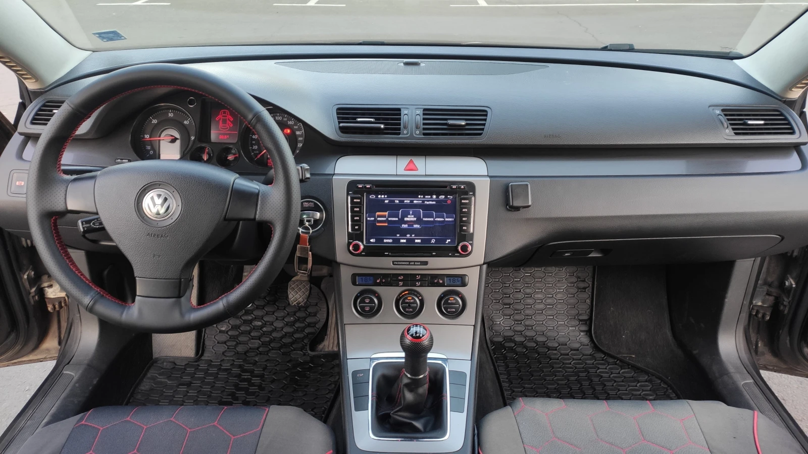 VW Passat b6 2.0TDi - изображение 7