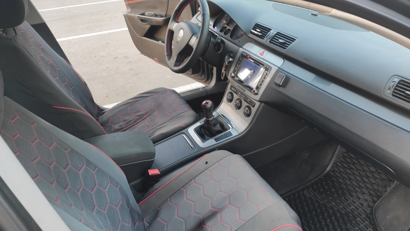 VW Passat b6 2.0TDi - изображение 8