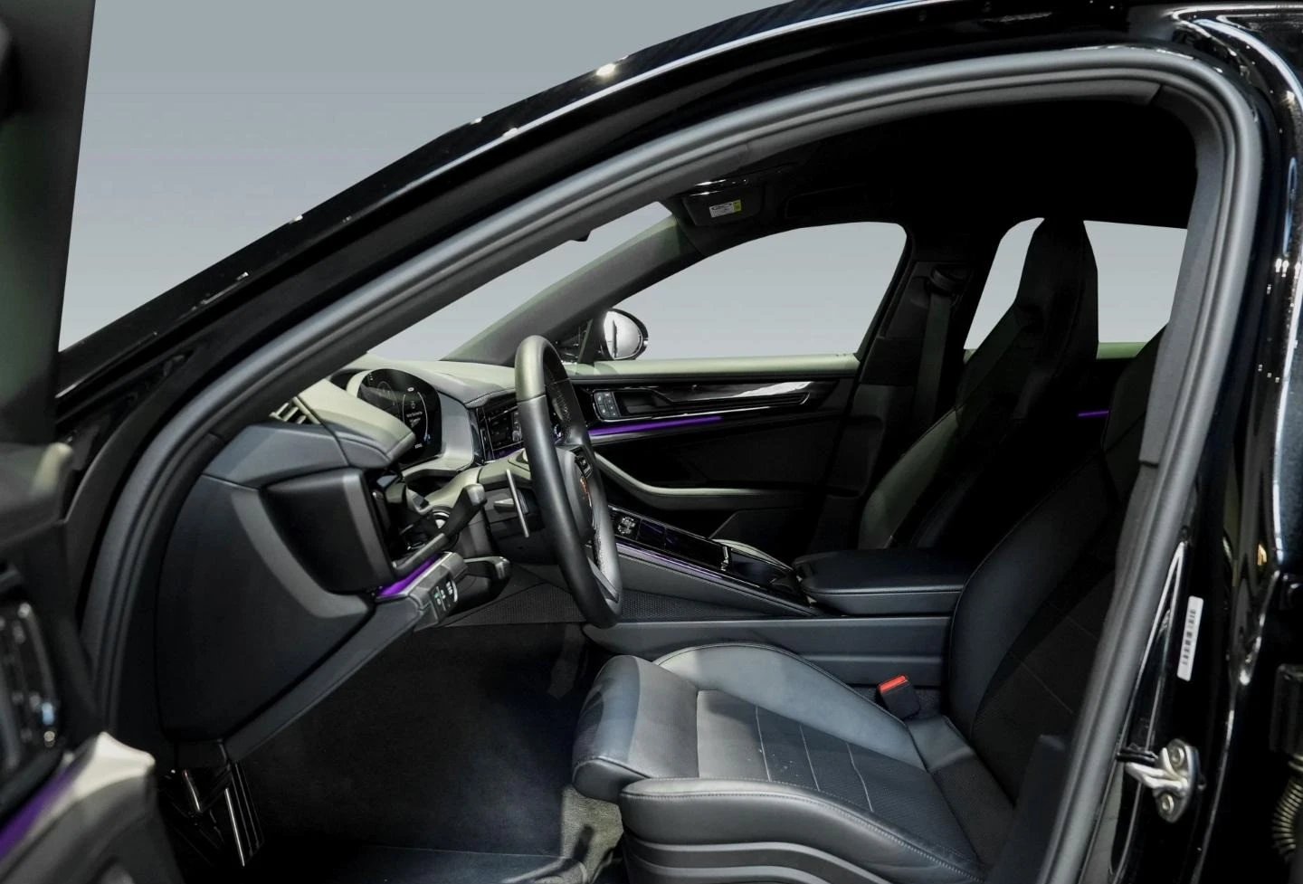 Porsche Panamera 4/FACELIFT/BOSE/360/HEAD UP/LED-MATRIX/ - изображение 9