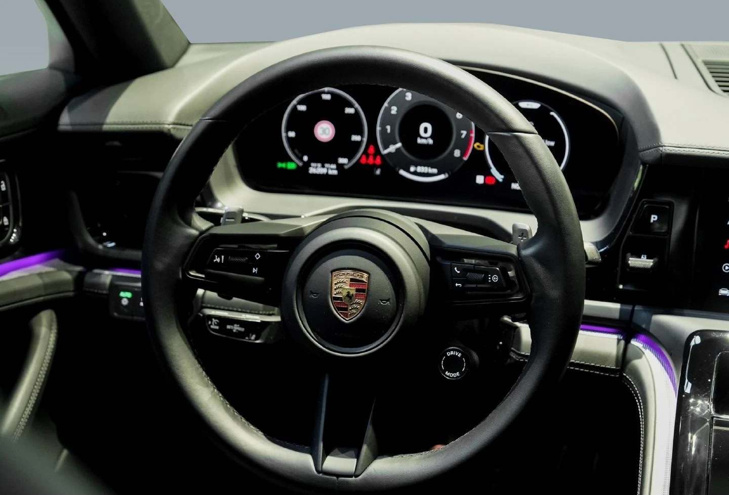 Porsche Panamera 4/FACELIFT/BOSE/360/HEAD UP/LED-MATRIX/ - изображение 10