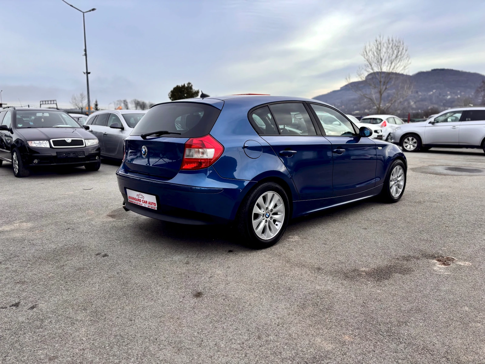 BMW 118  - изображение 7