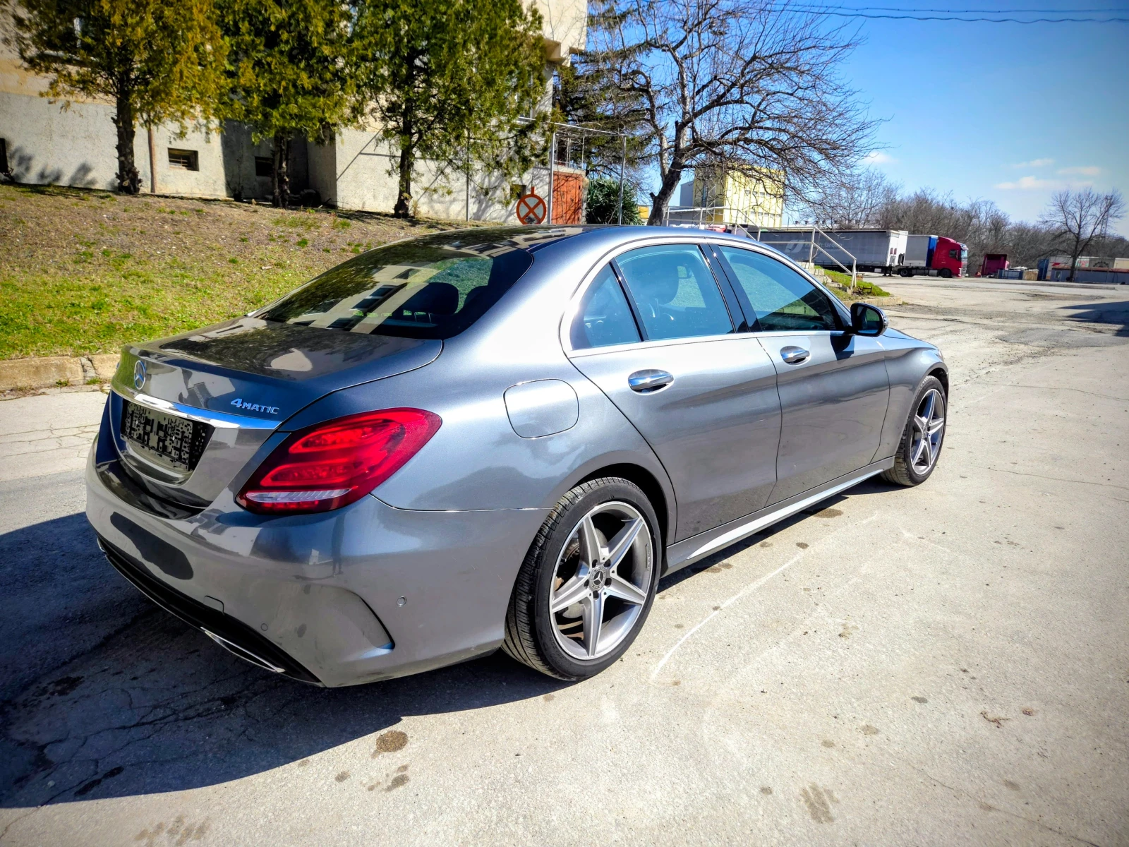 Mercedes-Benz C 300 4matic - изображение 3