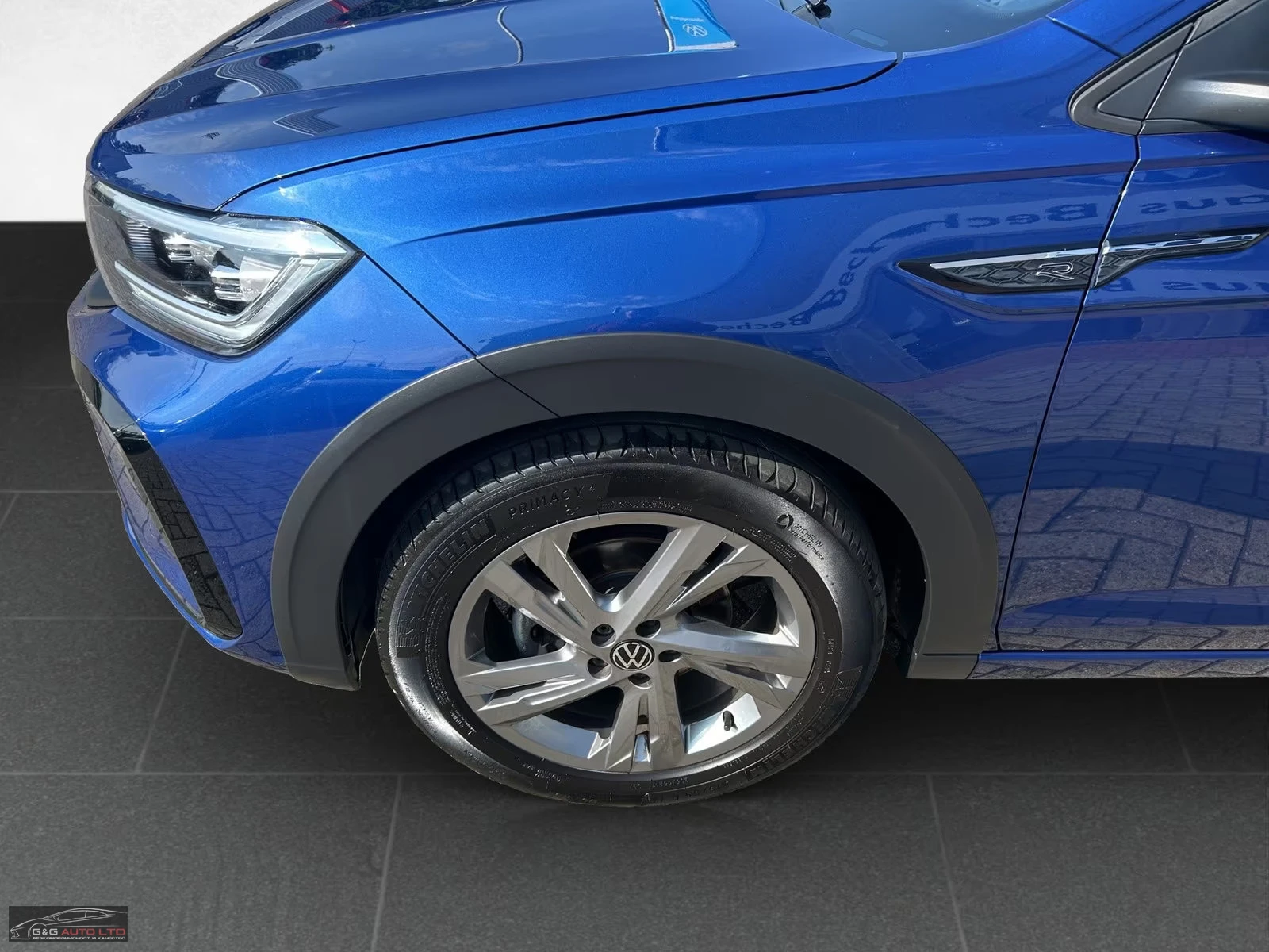 VW Taigo 1.5TFSI/150HP/R-LINE/DSG/CAM/MATRIX/NAVI/192z, снимка 2 - Автомобили и джипове - 53944901