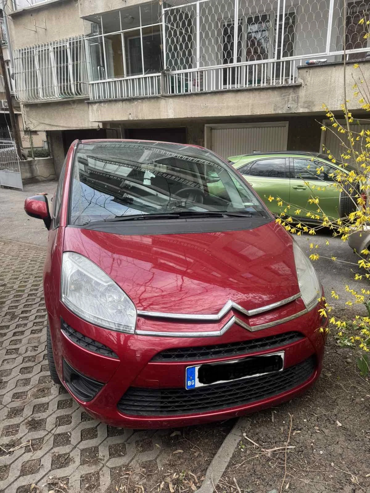 Citroen C4 Picasso, снимка 2 - Автомобили и джипове - 54089911