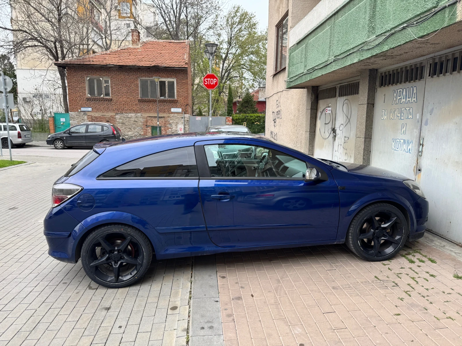 Opel Astra H GTC, снимка 3 - Автомобили и джипове - 54165779