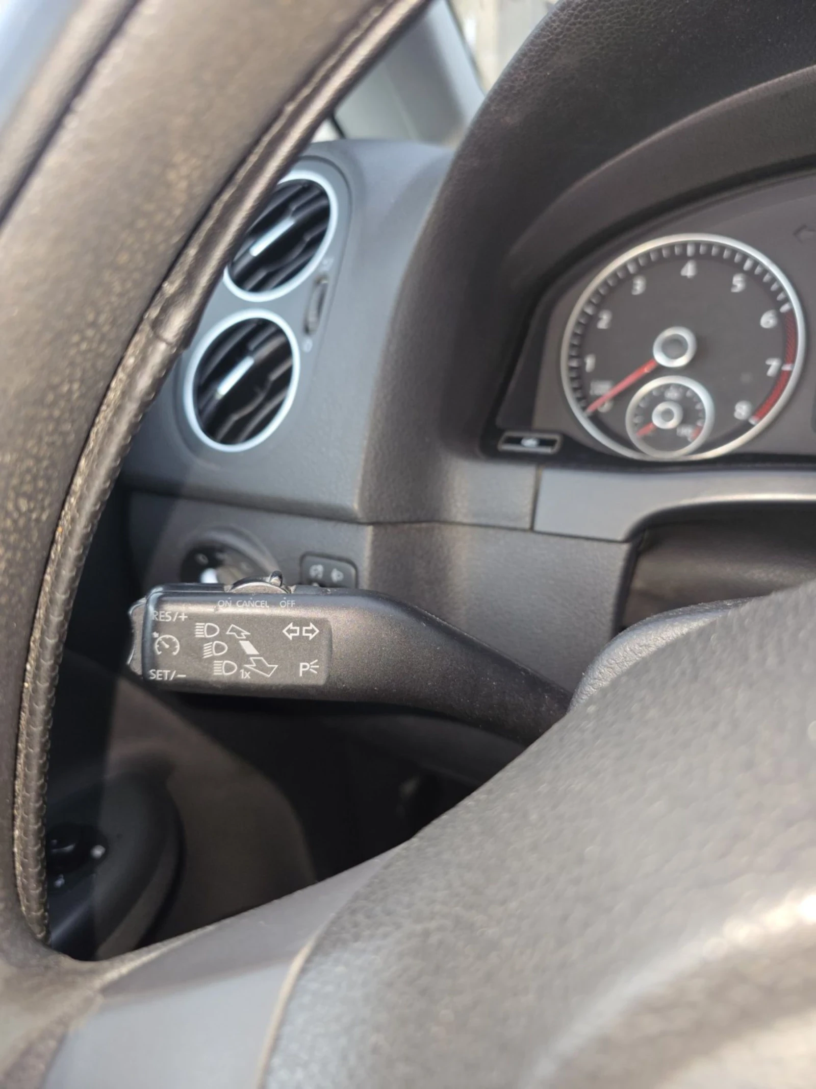 VW Golf Plus, снимка 8 - Автомобили и джипове - 54730375
