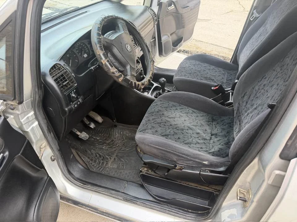 Opel Zafira 2.0dti 7места, снимка 2 - Автомобили и джипове - 54922993