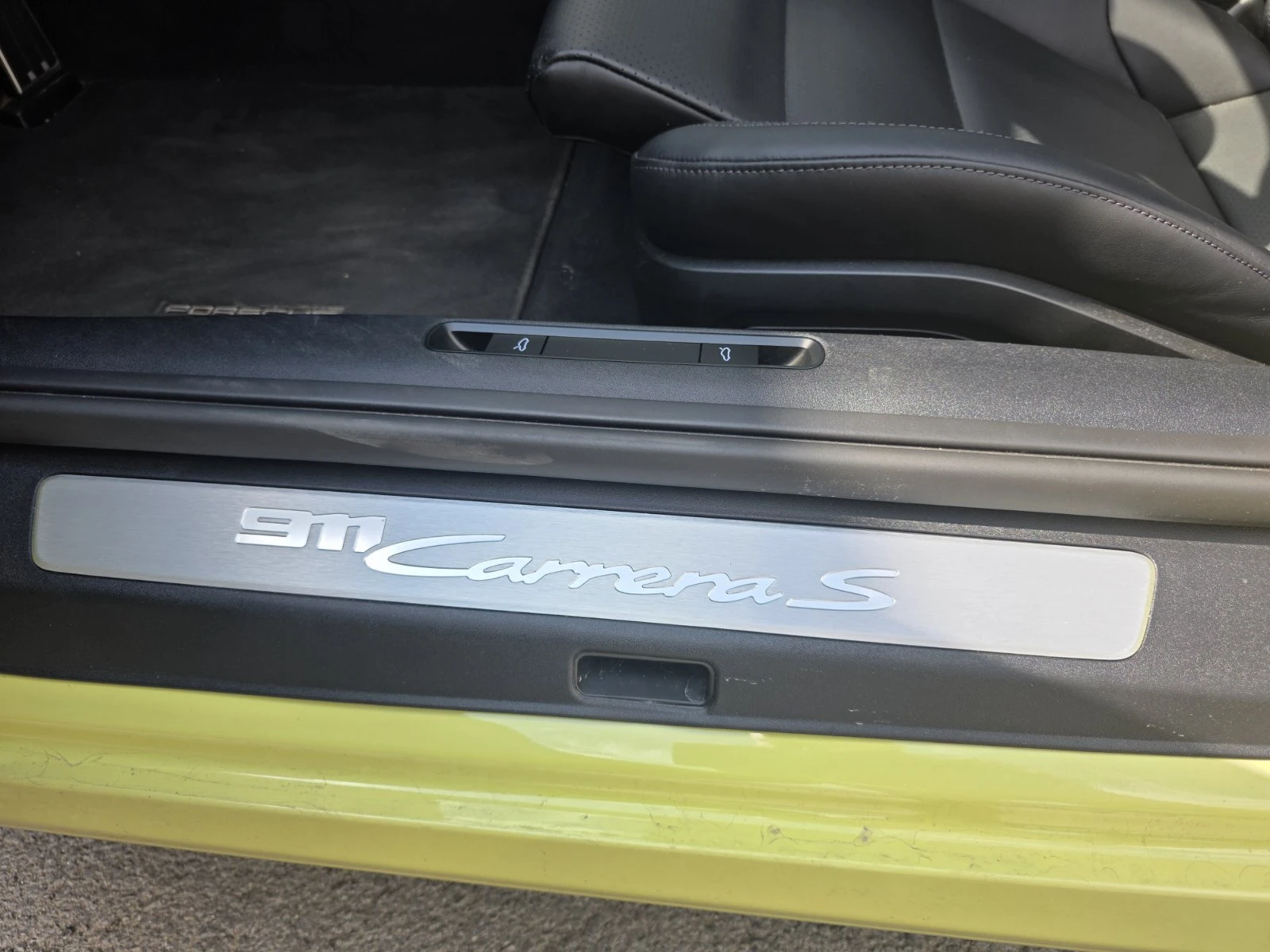 Porsche Carrera S 992.2, снимка 16 - Автомобили и джипове - 55188325