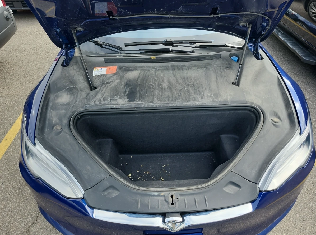 Tesla Model S 75D* AWD* 88к км* Rain sensor* Fog Light* Подгрев*, снимка 14 - Автомобили и джипове - 55234935