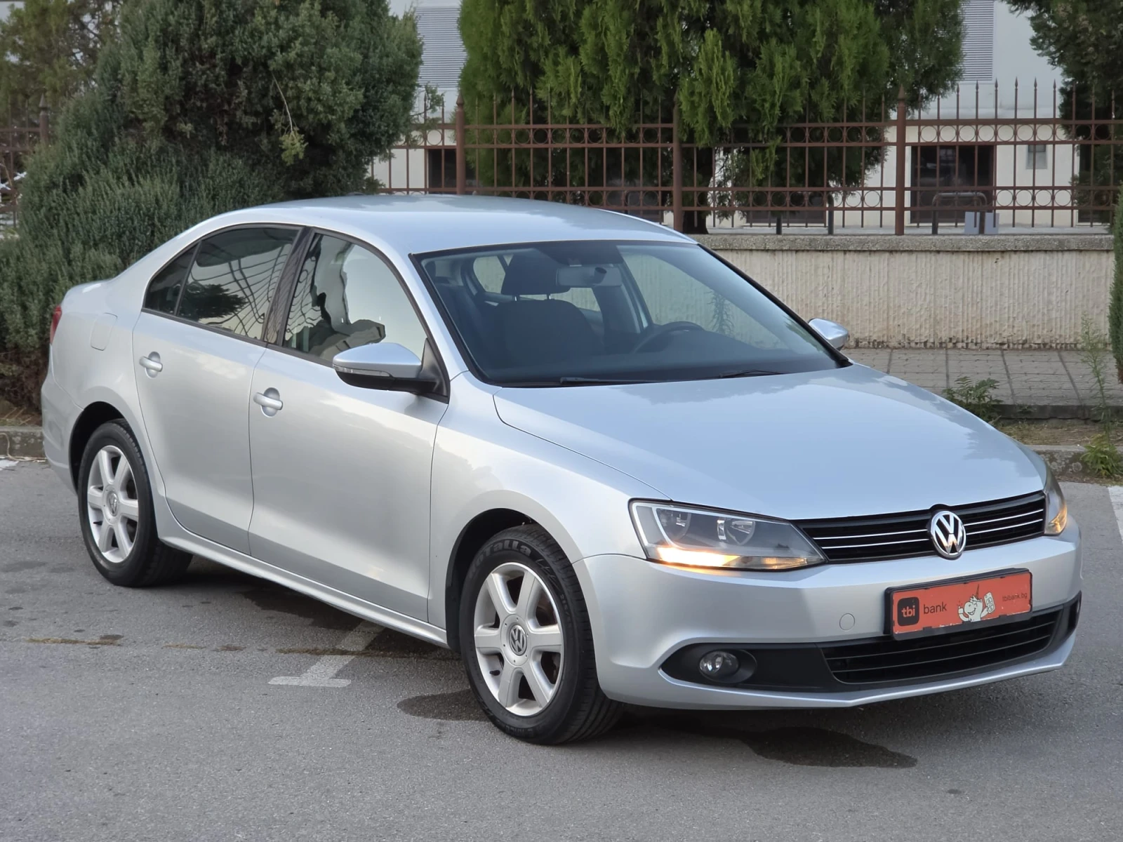 VW Jetta 1.6TDI-���������-DSG | Mobile.bg � ����������� 8
