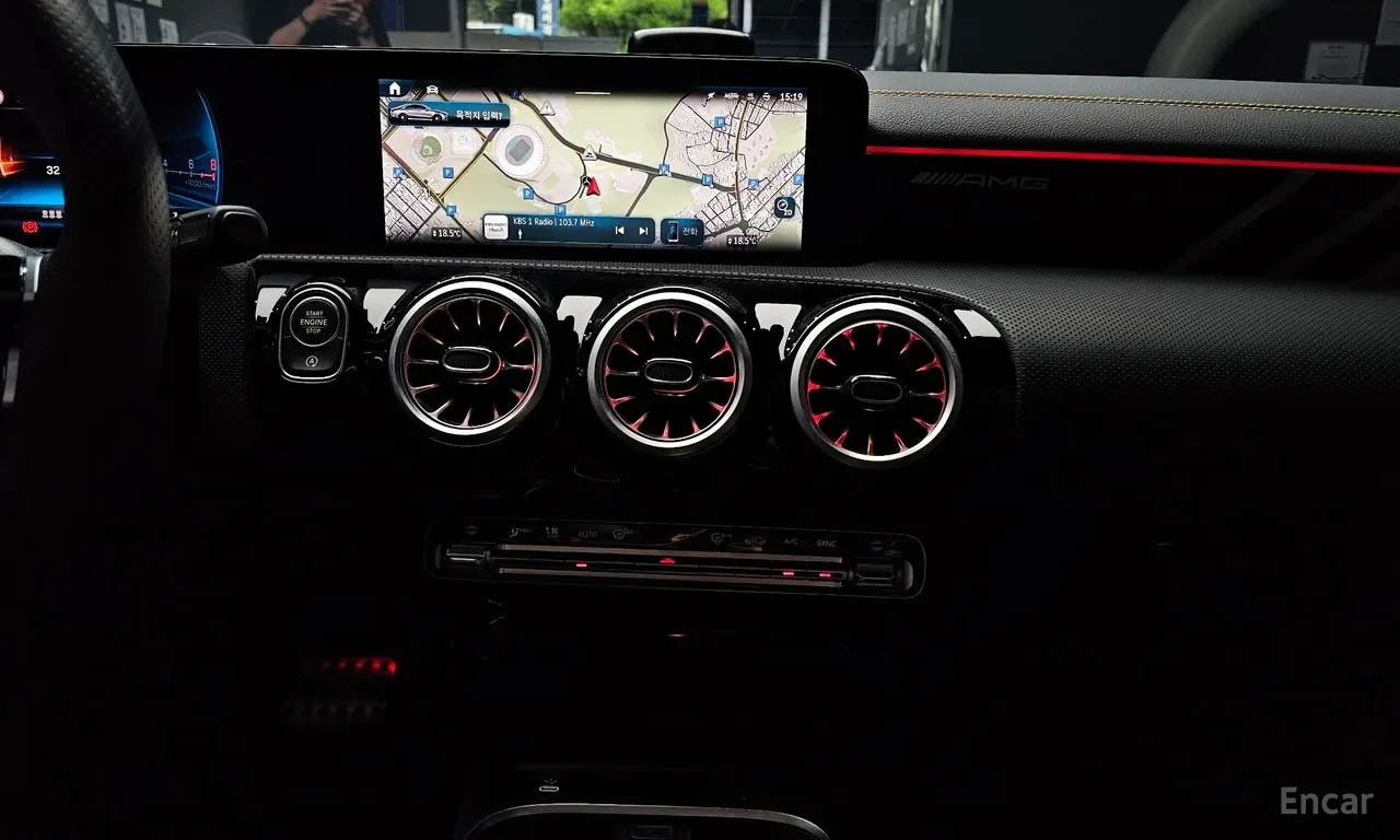 Mercedes-Benz CLA 45 AMG S* 4MATIC+ * Камери, снимка 9 - Автомобили и джипове - 55737481