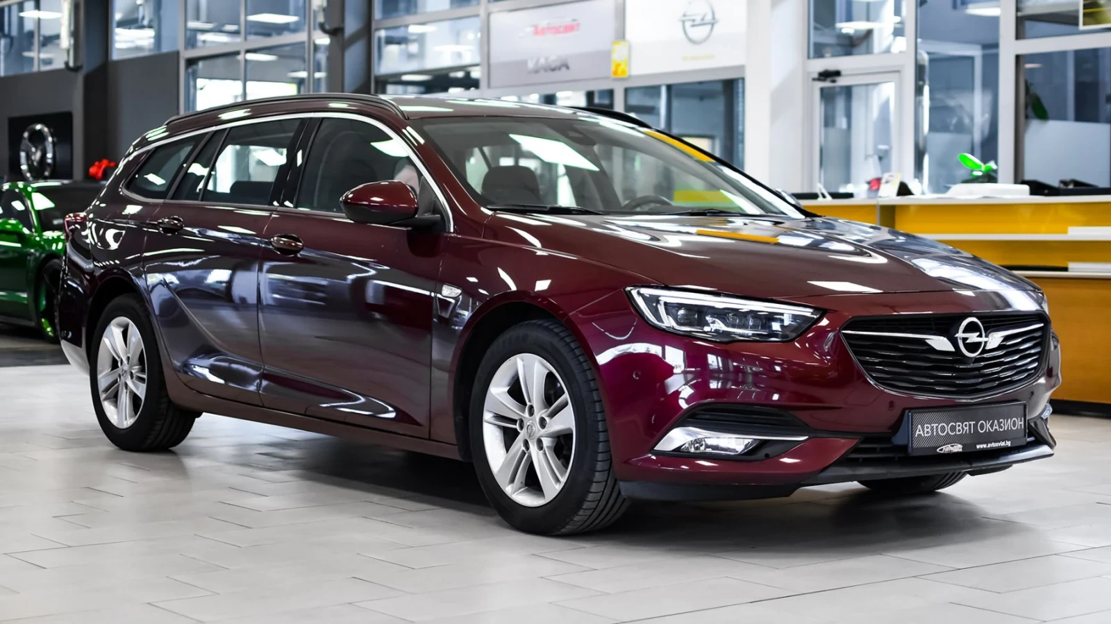 Opel Insignia, снимка 2 - Автомобили и джипове - 55794896