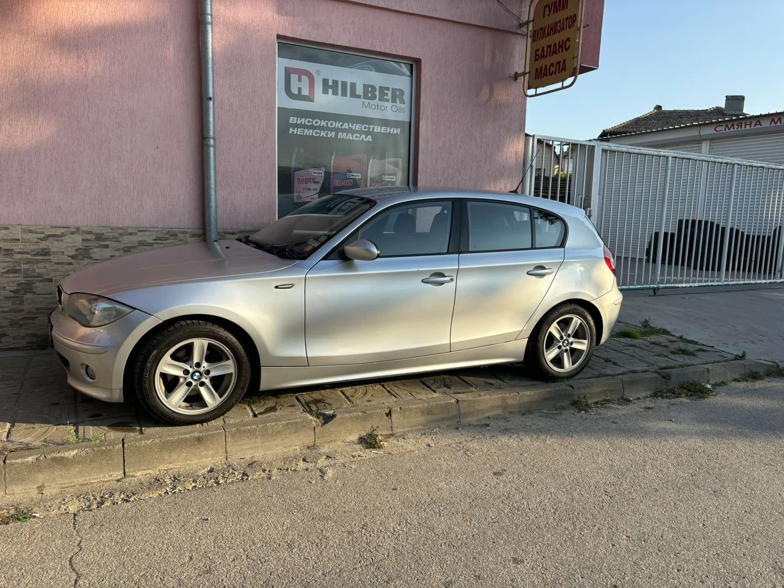 BMW 118 118D, снимка 4 - Автомобили и джипове - 55873426